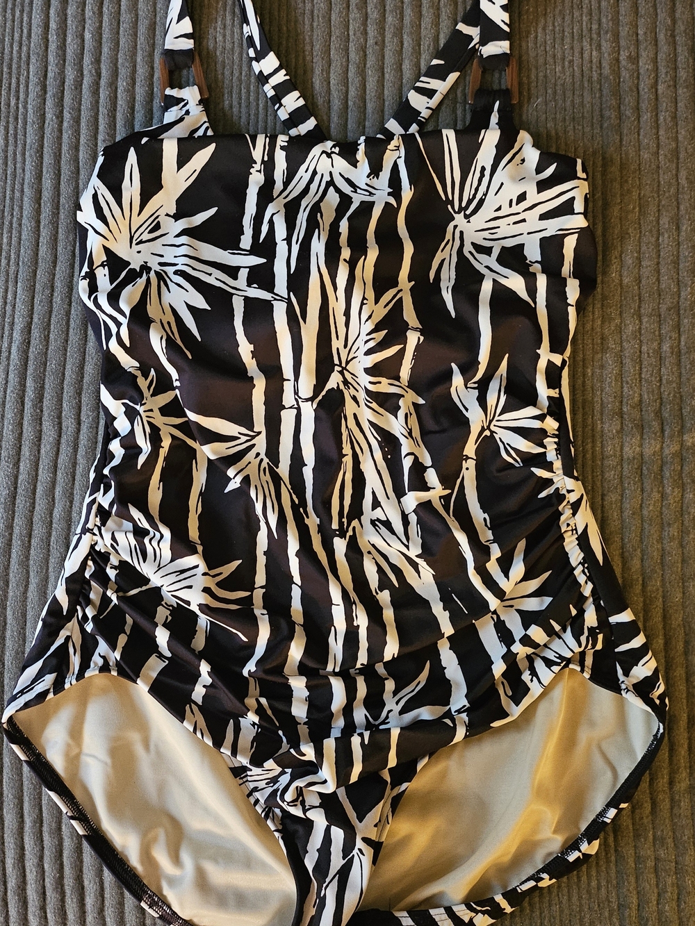 Floral Jungle Print In dark Brown And White